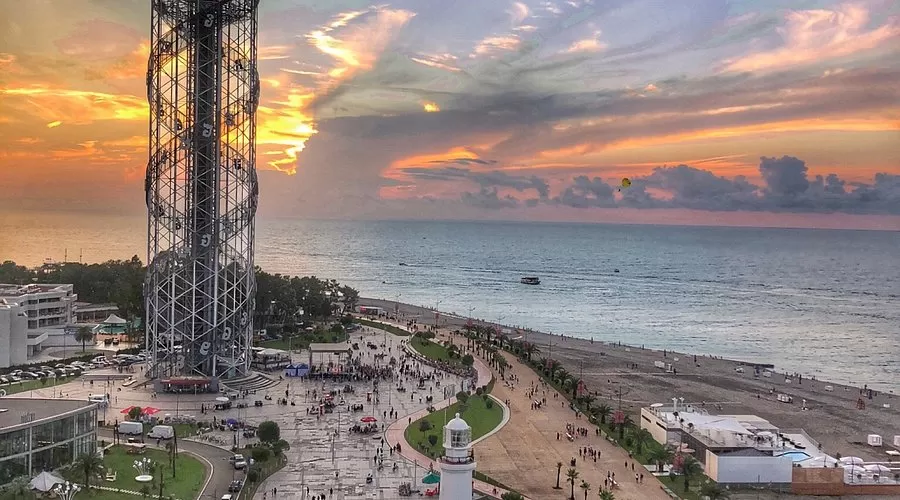 Batum Bulvarı Karadeniz’in Kıyısında 7 Kilometrelik Yeşil Koridor