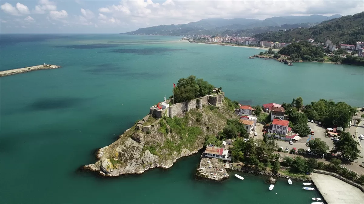 Şehrin Kalbinde Tarihe ve Doğaya Açılan Kapı Giresun Kalesi Gezi Rehberi