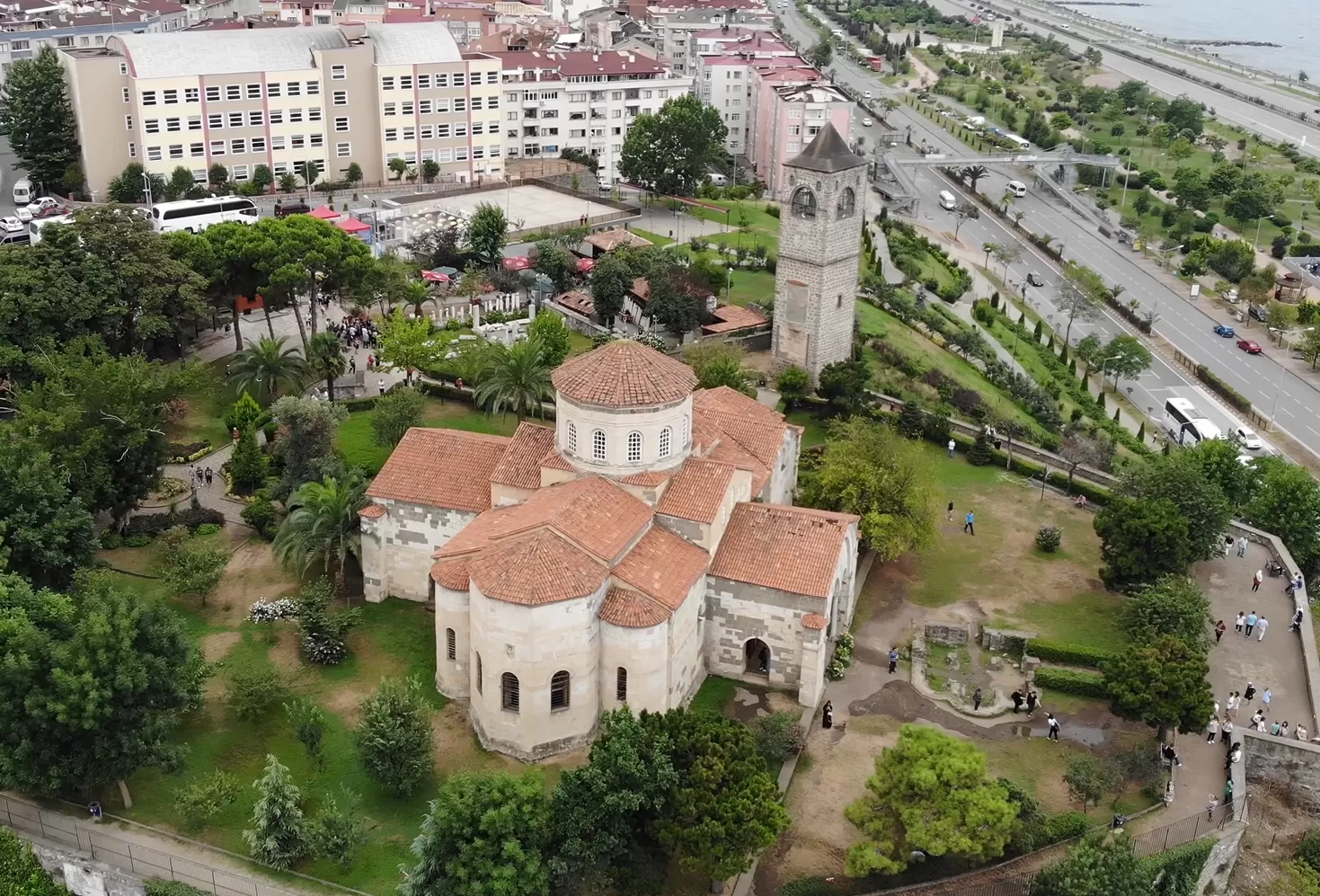 Şehrin Kıyısında Bir Sanat Abidesi Trabzon Ayasofya (Müze/Cami)